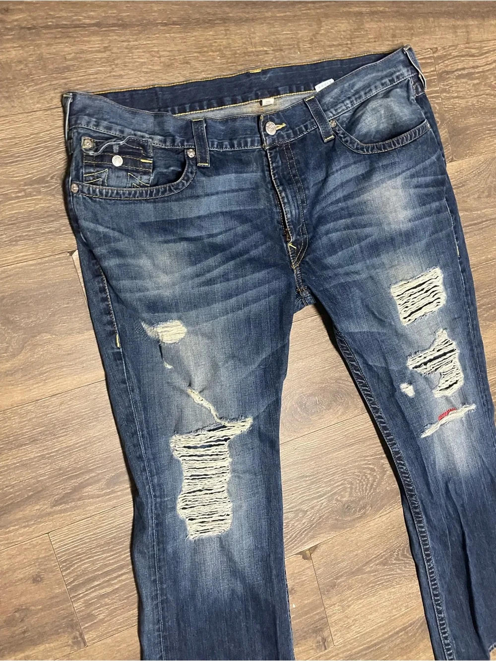 True Religion Distressed Blue Denim Jeans Contemporary Ripped Style straight 44